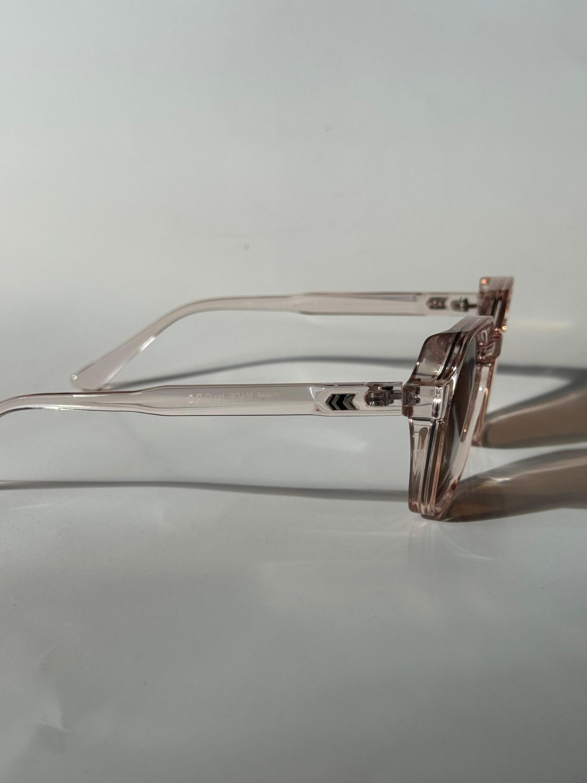 Sheet new Trending Sunglasses